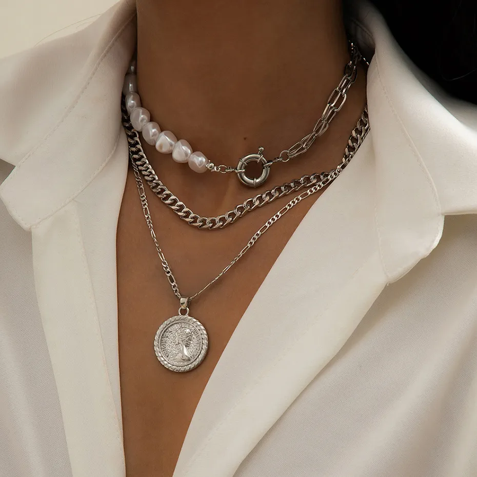 Goth Baroque Imitation Pearl Coin Portrait Pendant Necklace Women Vintage Multi Layer Link Chain Necklace Punk Aesthetic Jewelry