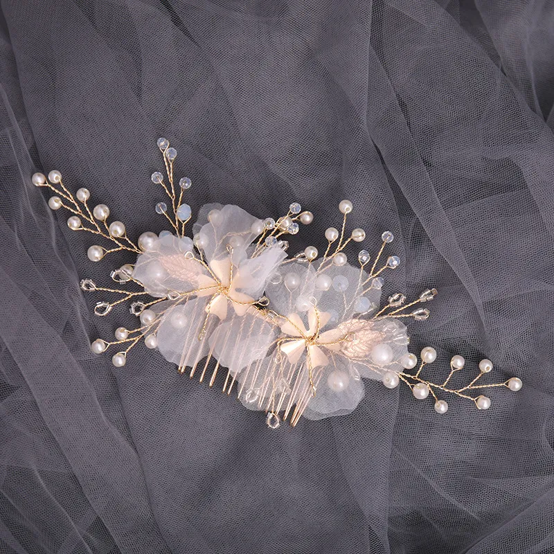 Silver Color Flower Hair Comb Clip Girls Handmade Alloy Pearl Hairpin Bridal Tiaras Wedding Hair Accessory Crystal Hair Jewelry