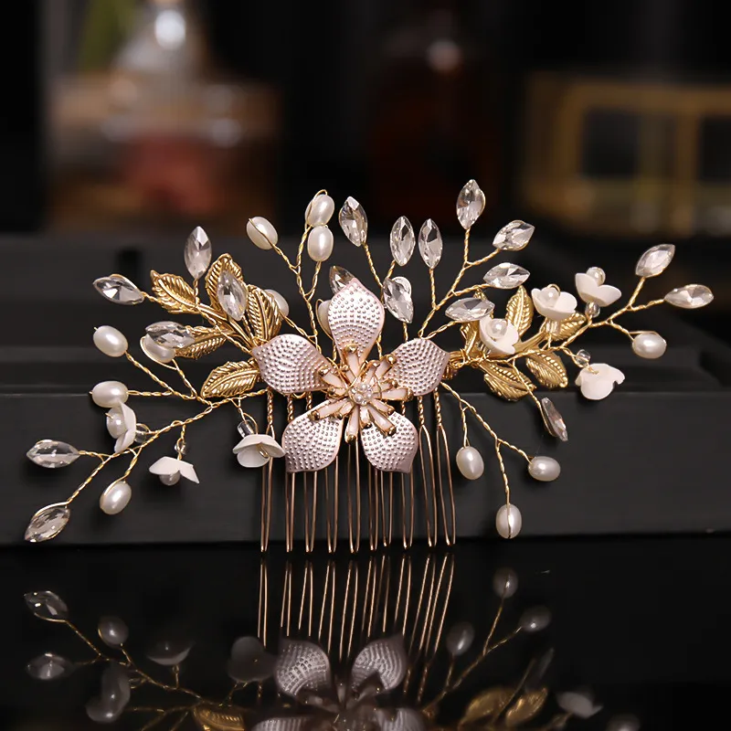 Wedding Hair Accessories Flower Hair Clips Hairpin Crystal Bride Headdress for Women Faux Pearl Barrettes Hair Combs Hair Decor