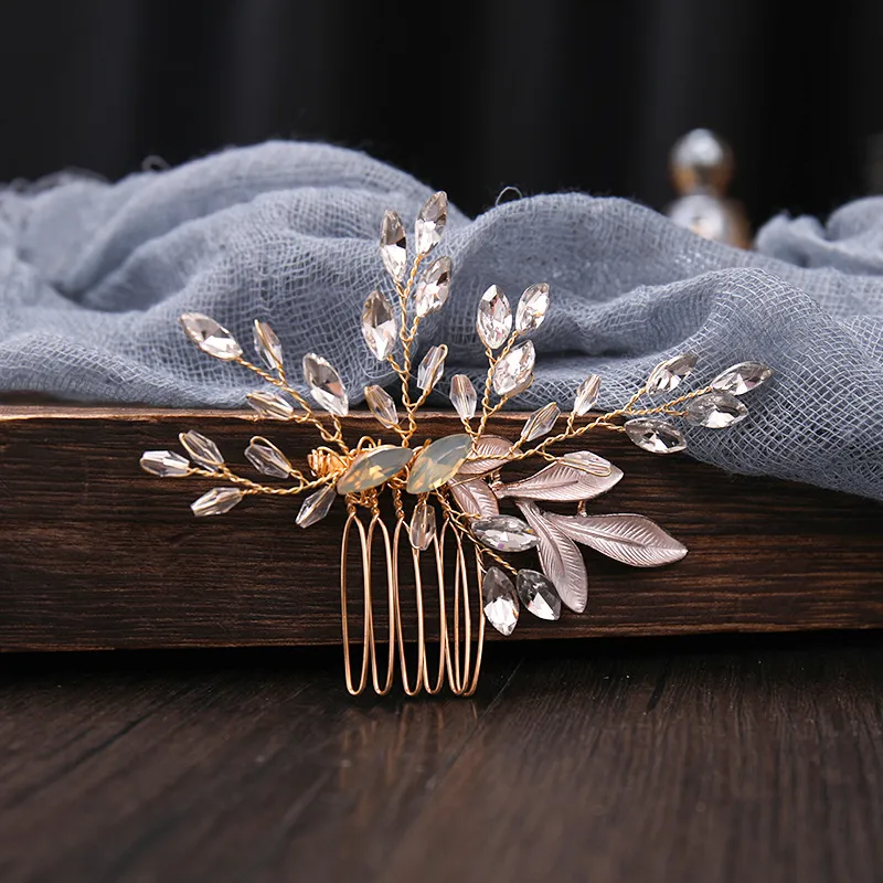 Wedding Hair Accessories Flower Hair Clips Hairpin Crystal Bride Headdress for Women Faux Pearl Barrettes Hair Combs Hair Decor