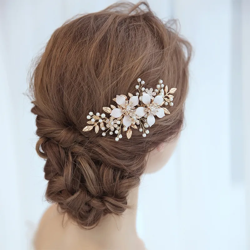 Wedding Hair Accessories Flower Hair Clips Hairpin Crystal Bride Headdress for Women Faux Pearl Barrettes Hair Combs Hair Decor