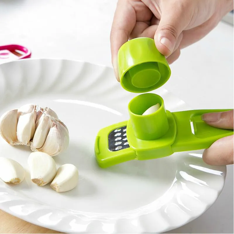 1pcs Garlic Press Crusher Manual Garlic Mincer Chopping Garlic Tool Home Garlic Masher Kitchen Ginger Garlic Grinding Grater