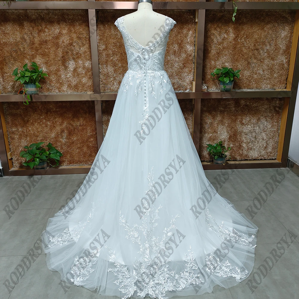 RODDRSYA Elegant Wedding Dress For Women V-Neck Cap Sleeve Lace Appliques Vestido De Noiva With Button Sweep Train Custom Made