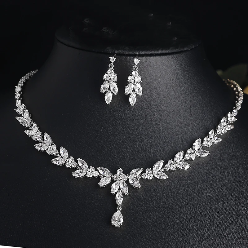 Uilz Exquisite Leaf Dangle Earring Jewelry Set for Women Wedding Accessories Zircon Drop Earrings Necklace Sets Bride Gift