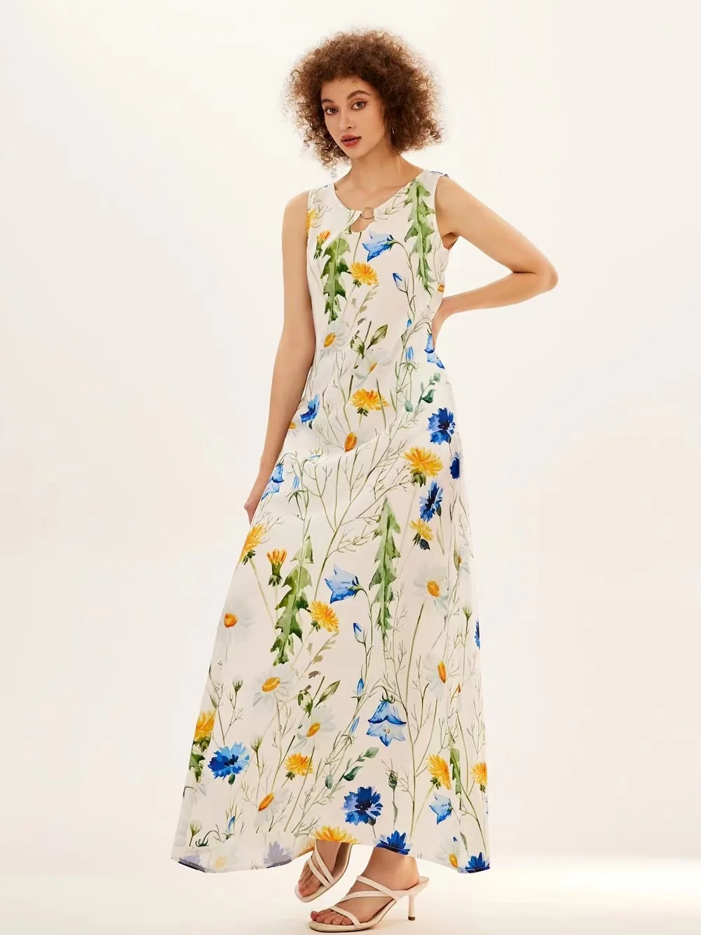 Flower Print New Casual Sleeveless Long Dress Women's V-Neck Printed Dress Swing Bohemian Retro Dresses